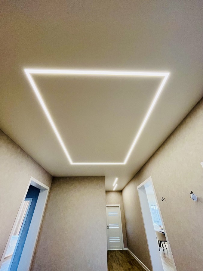 Натяжные потолки.