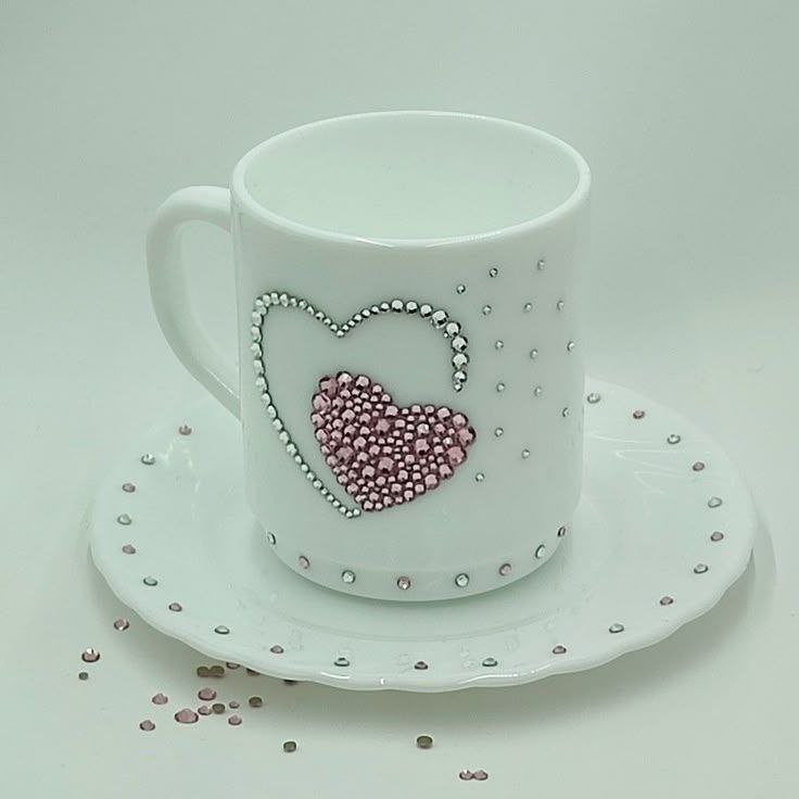Кружки инкустированные стразами
