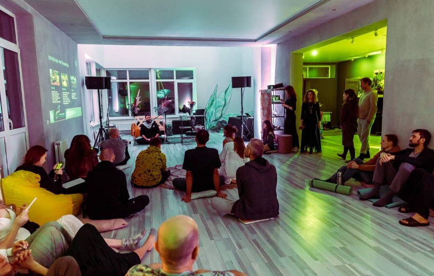 Ретритный центр в Подмосковье: ретрит на выходные в загородном особняке