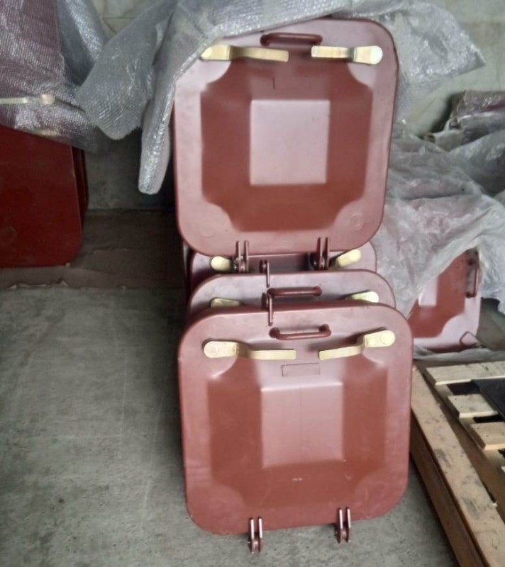 ВГН 600х600х110 люки судовые на задрайках