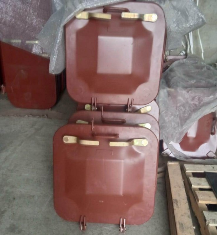 ВГН 600х600х110 люки судовые на задрайках