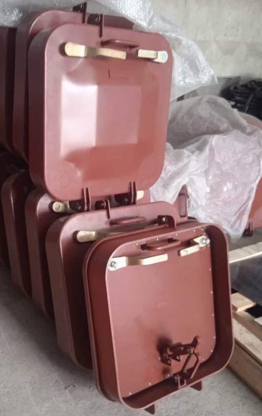 ВГН 600х600х110 люки судовые на задрайках