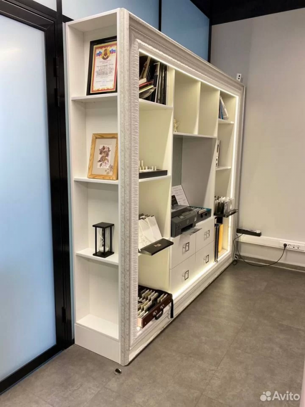 Белый стеллаж с полками и ящиками, Egger, отличное