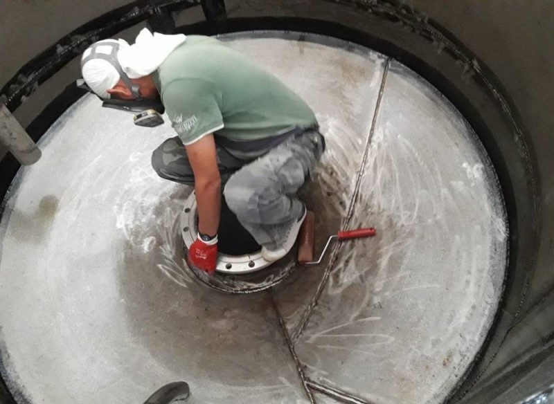 Футеровка поверхностей технологического оборудования