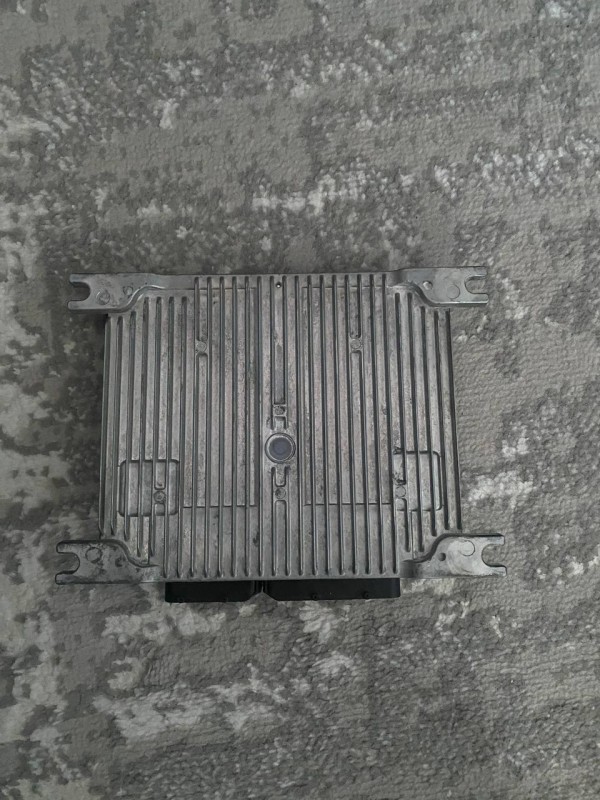 Контроллер насоса Komatsu 7835-46-3006