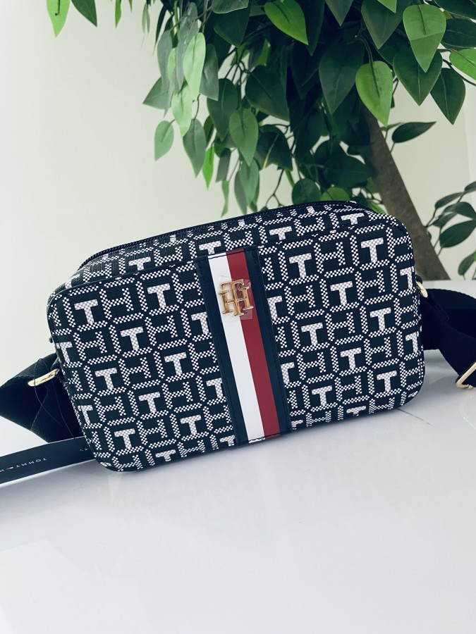 Сумка Tommy Hilfiger ( оригинал)