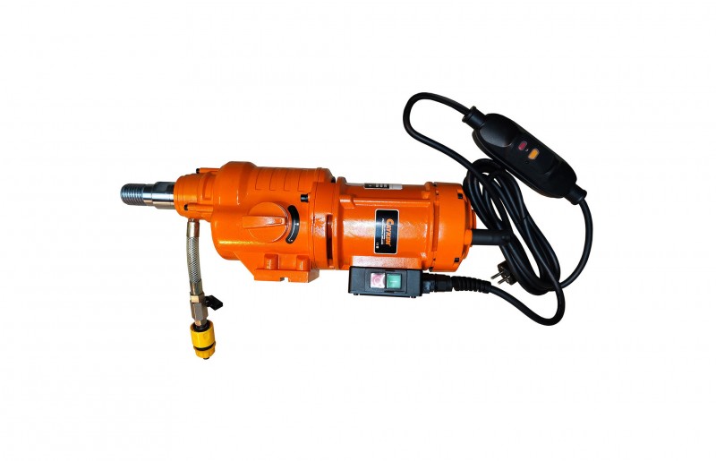 установка алмазного бурения