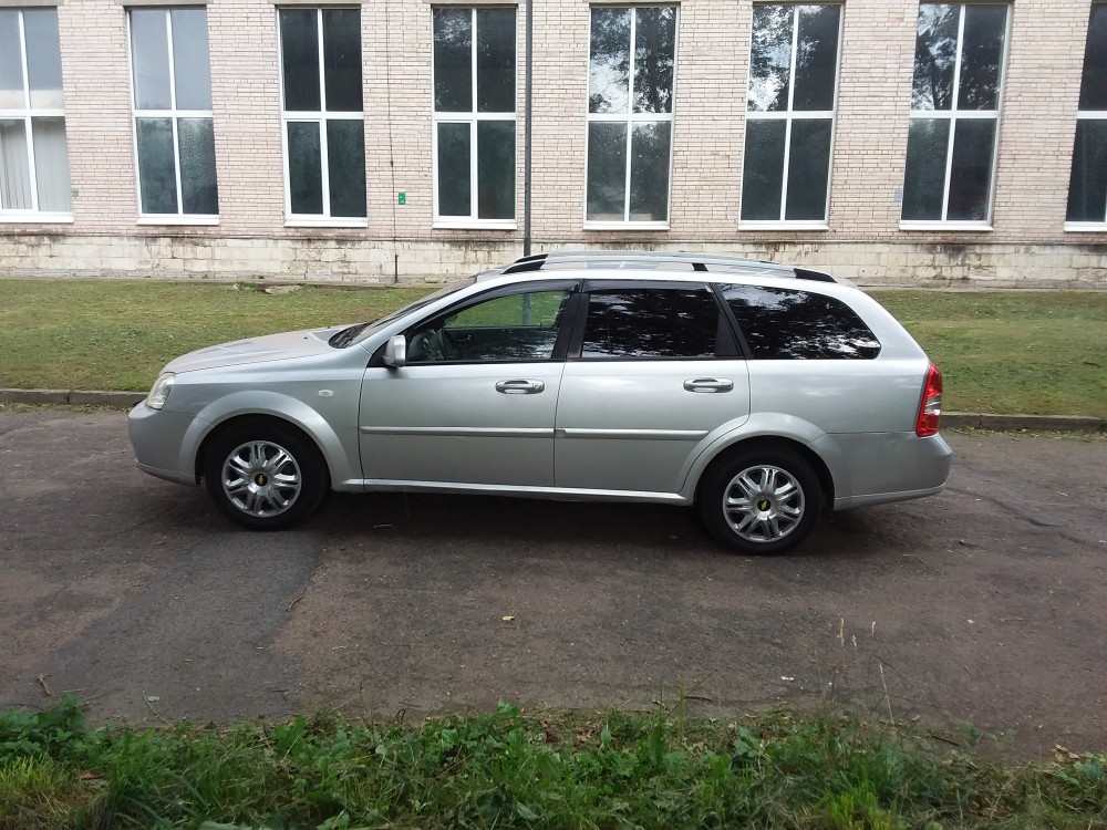 Chevrolet Lacetti 2013 1.6 MT универсал