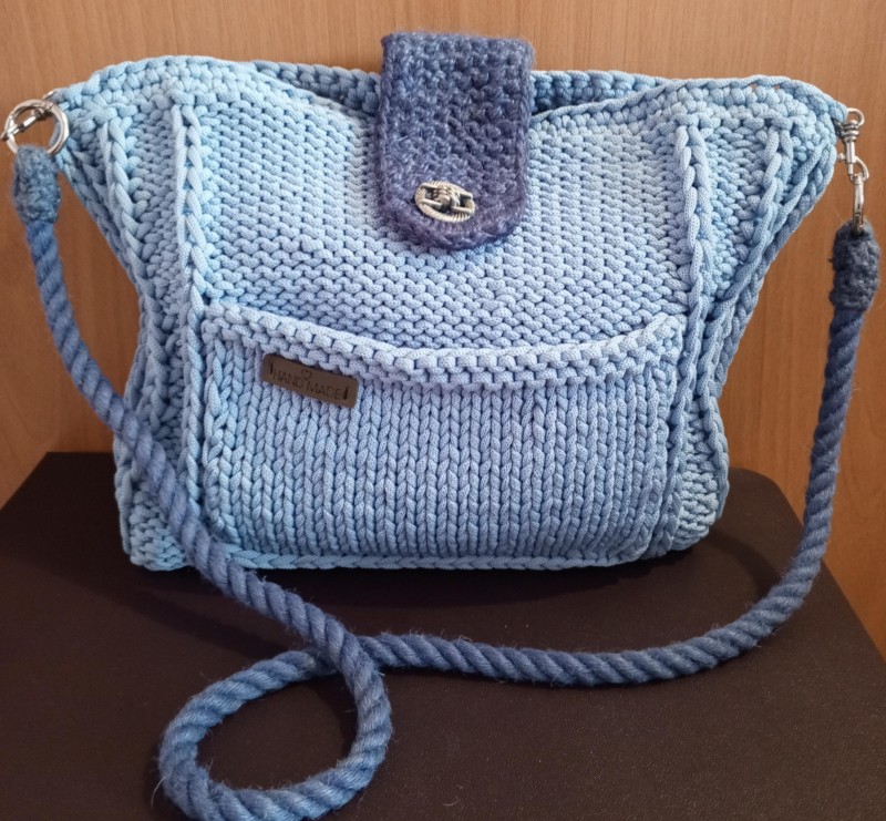 Сумки вязаные ручной работы