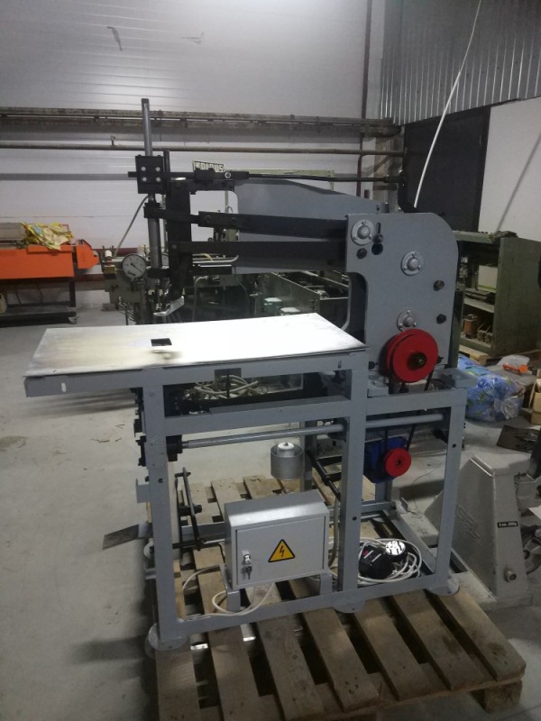 Машина для пиковки матрацев ДМН _ 68