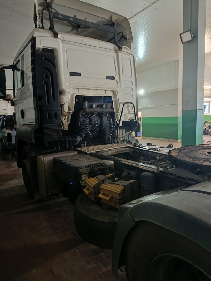 Седельный тягач MAN TGS 19.400