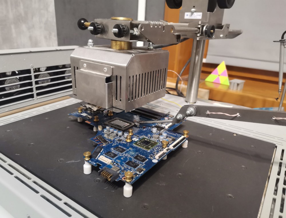 Компонентный ремонт компьютеров, ноутбуков, техники на профессиональном оборудовании