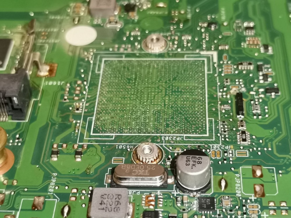 Компонентный ремонт компьютеров, ноутбуков, техники на профессиональном оборудовании