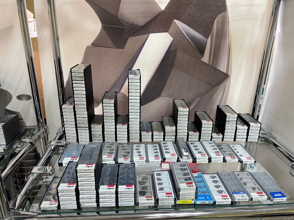 Металлорежущий инструмент