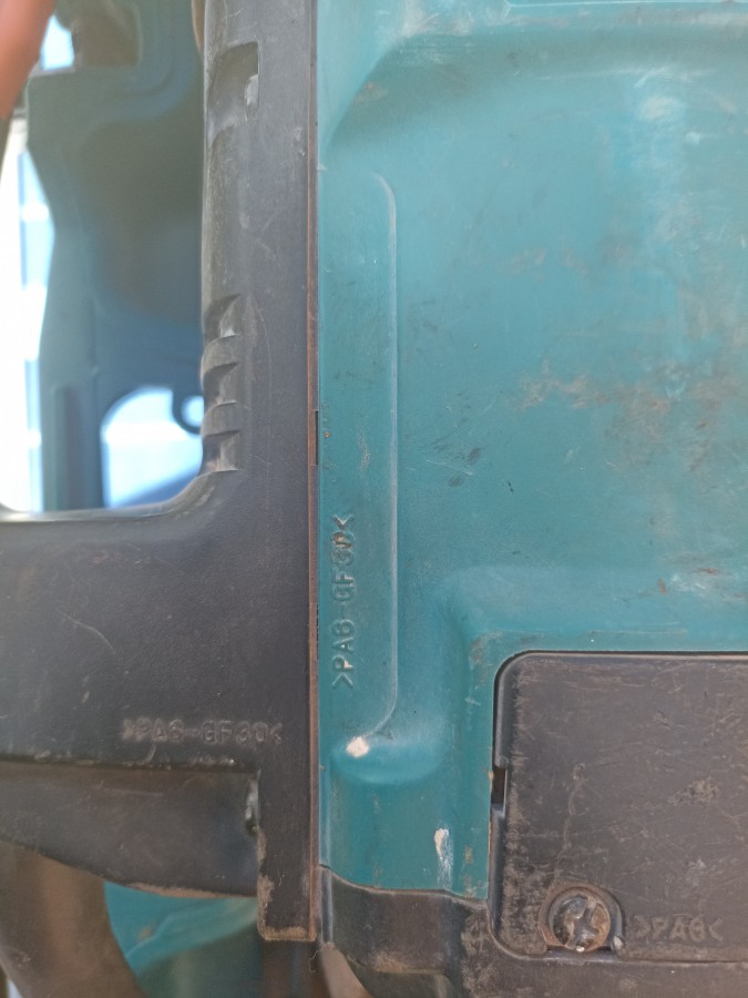 Перфоратор Makita большой, sds-max