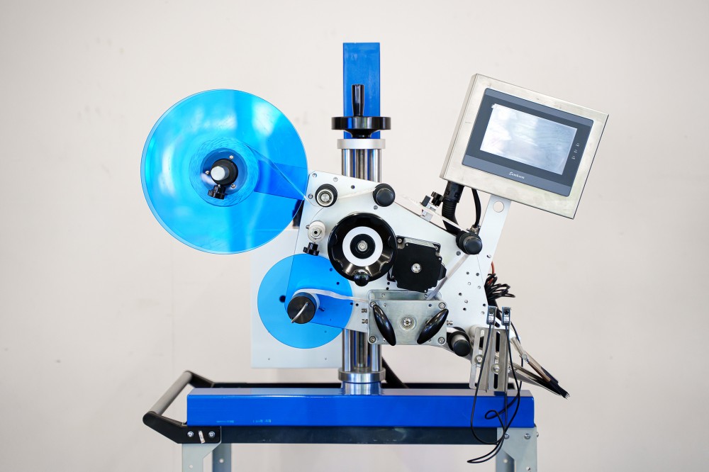 Автоматическая этикетировочная машина AS-P05