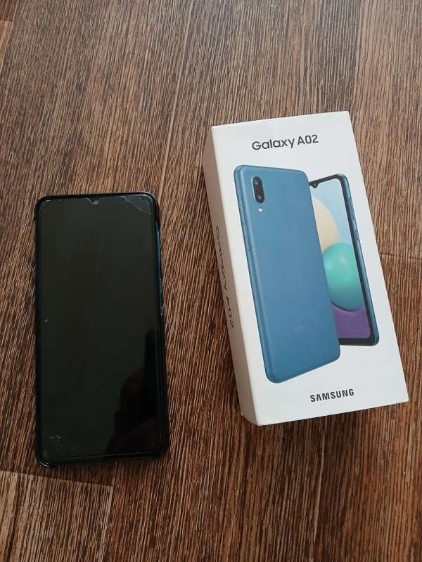 Смартфон Samsung Galaxy A02