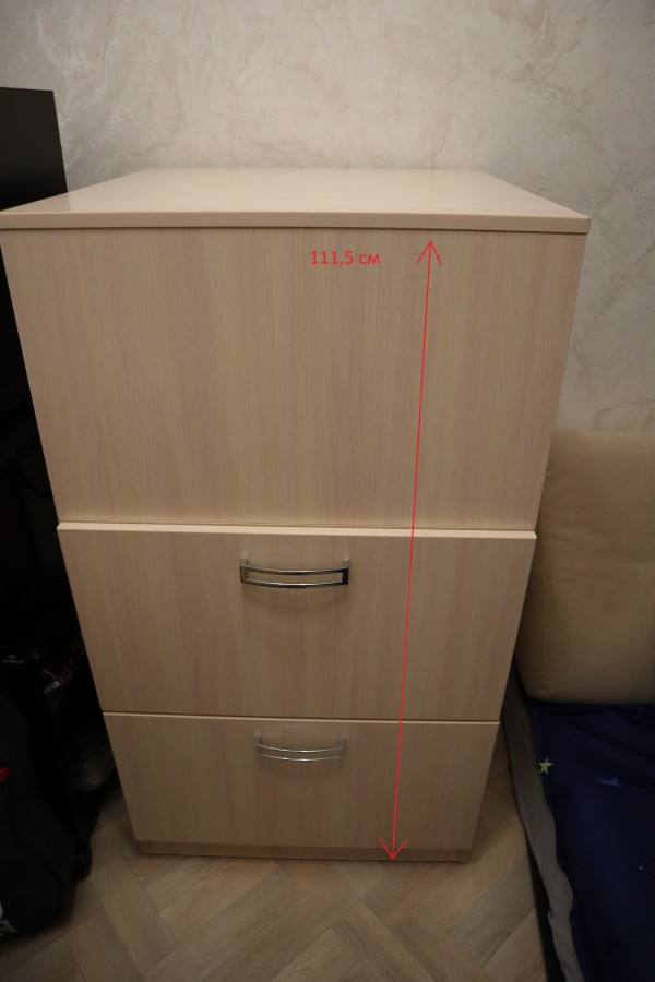 Продам тумбочку, материал лдсп