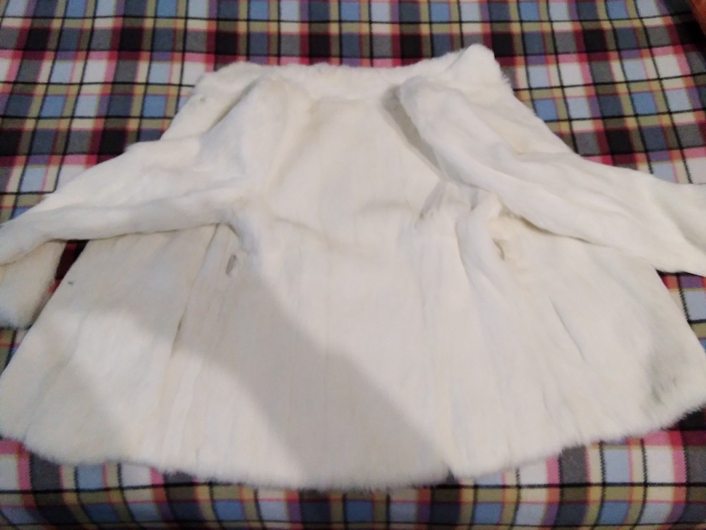 Новый полушубок из натурального меха кролика