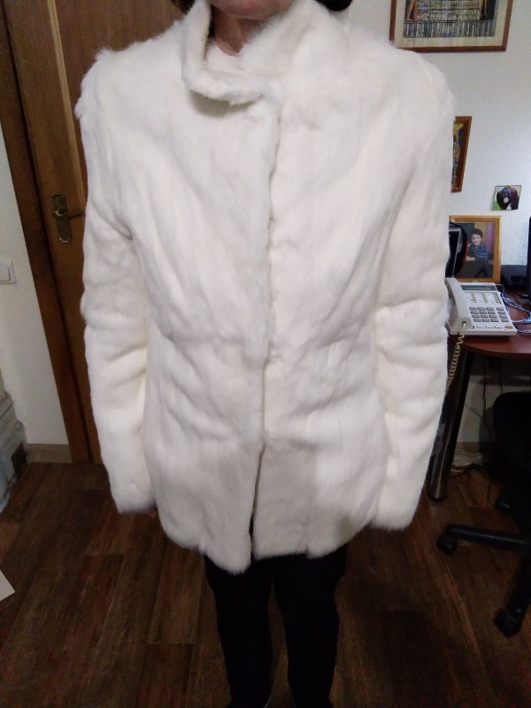 Новый полушубок из натурального меха кролика