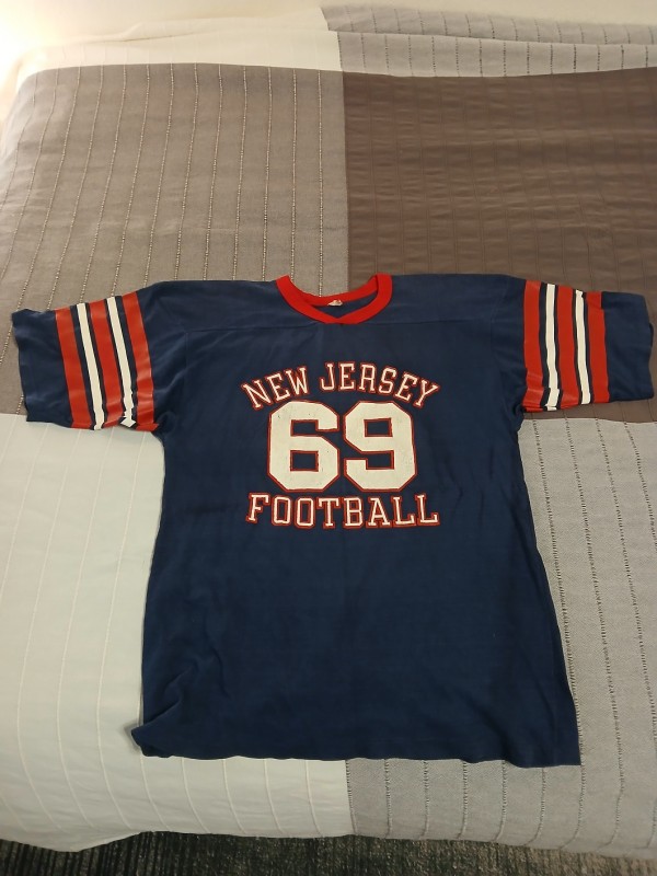 Винтажная фирменная футболка