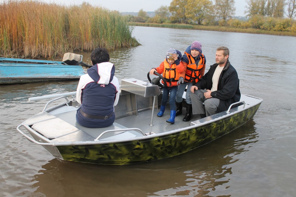 Алюминиевая лодка «Плотва 3.9» под заказ