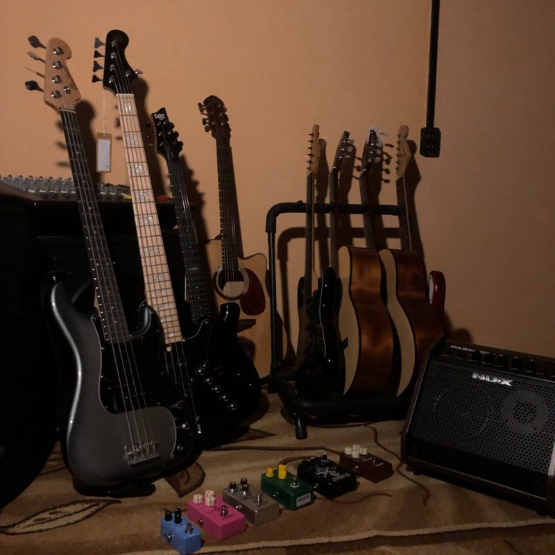 Обучение игре на гитаре