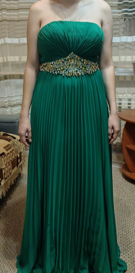 Вечерней платье