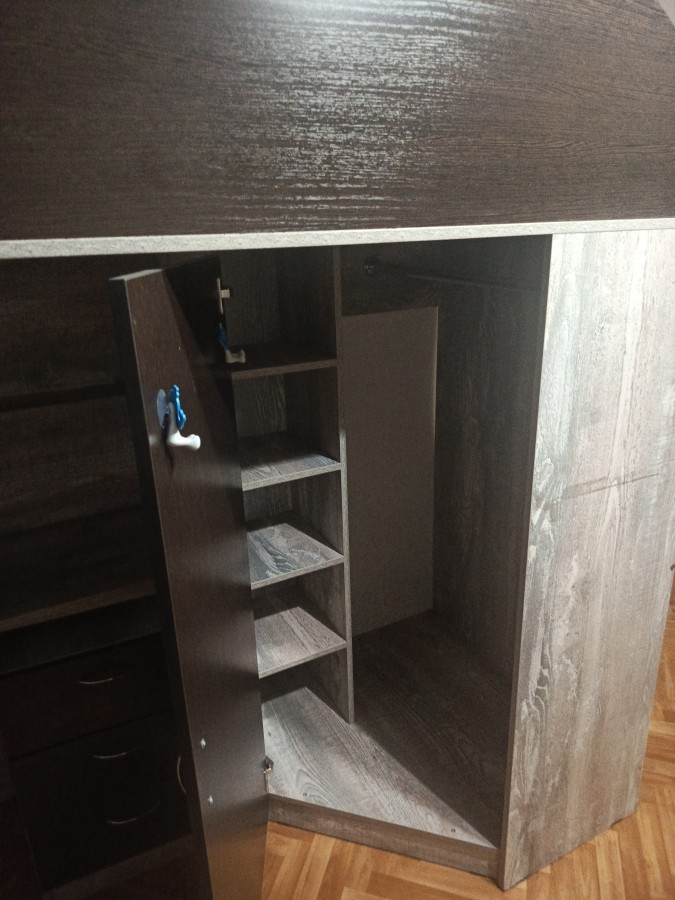 Кровать-чердак.