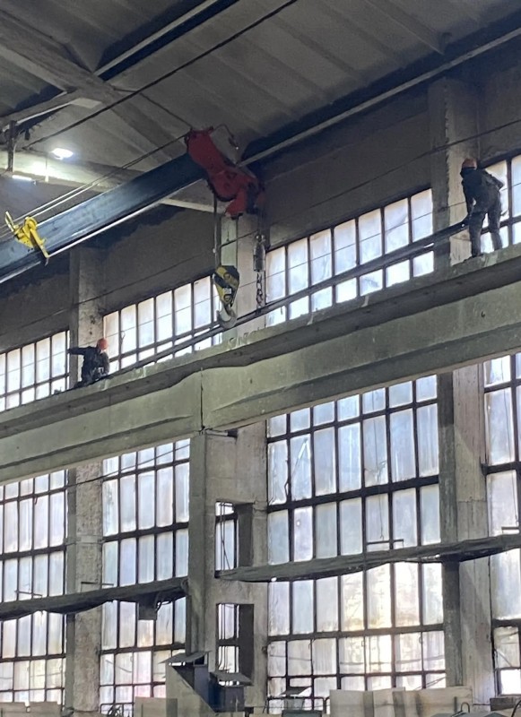 Демонтаж монтаж направляющих рельс мостового крана