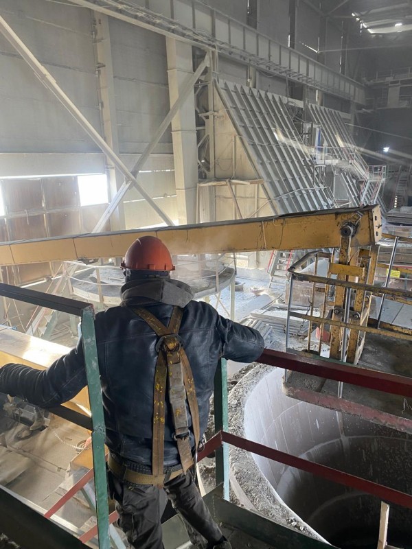 Демонтаж монтаж направляющих рельс мостового крана