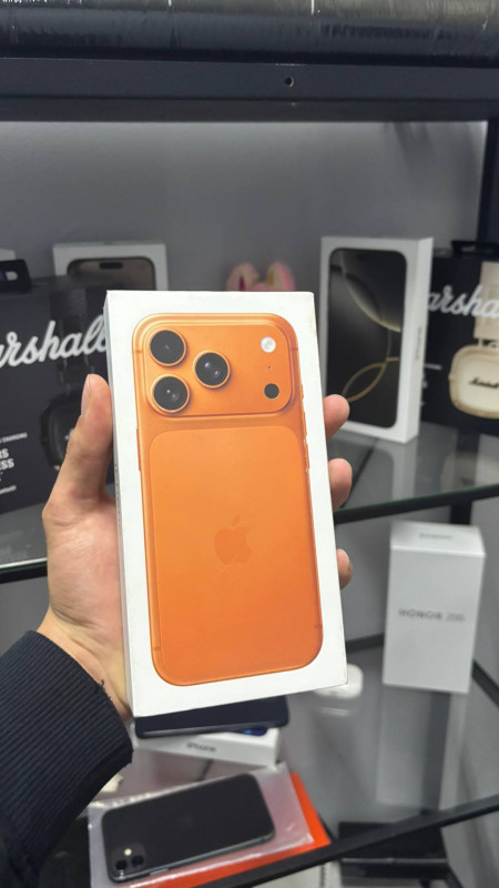 iPhone 17 Pro Max, 256 ГБ, eSIM