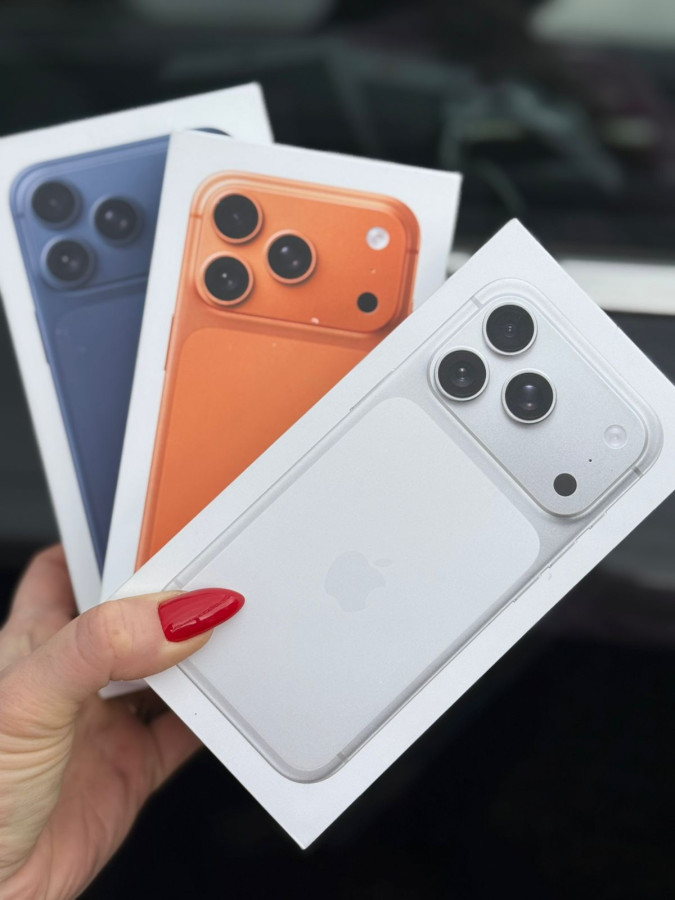 iPhone 17 Pro Max, 256 ГБ, eSIM