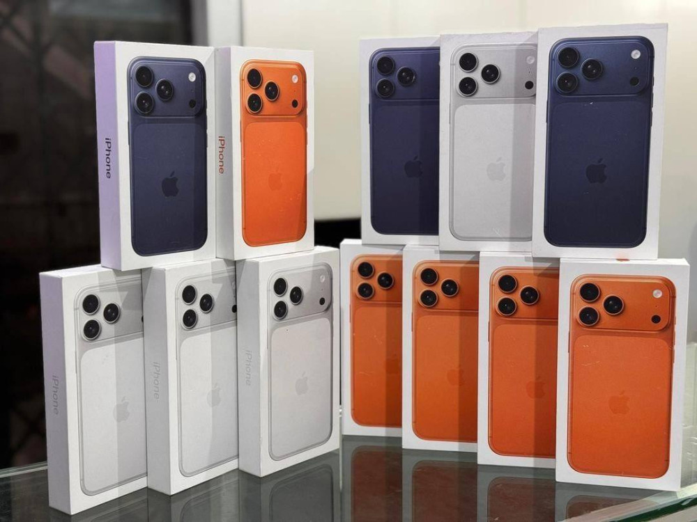 iPhone 17 Pro, 512 ГБ, SIM + eSIM